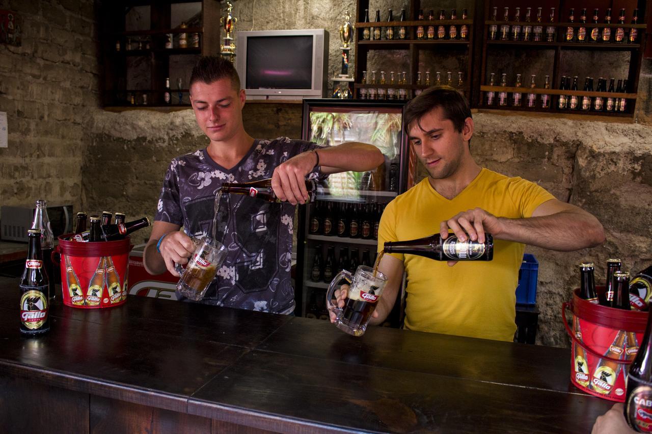 Split Hostel Antigua Zewnętrze zdjęcie